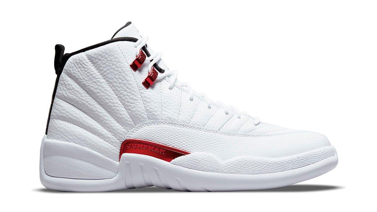 Retro red best sale jordan 12